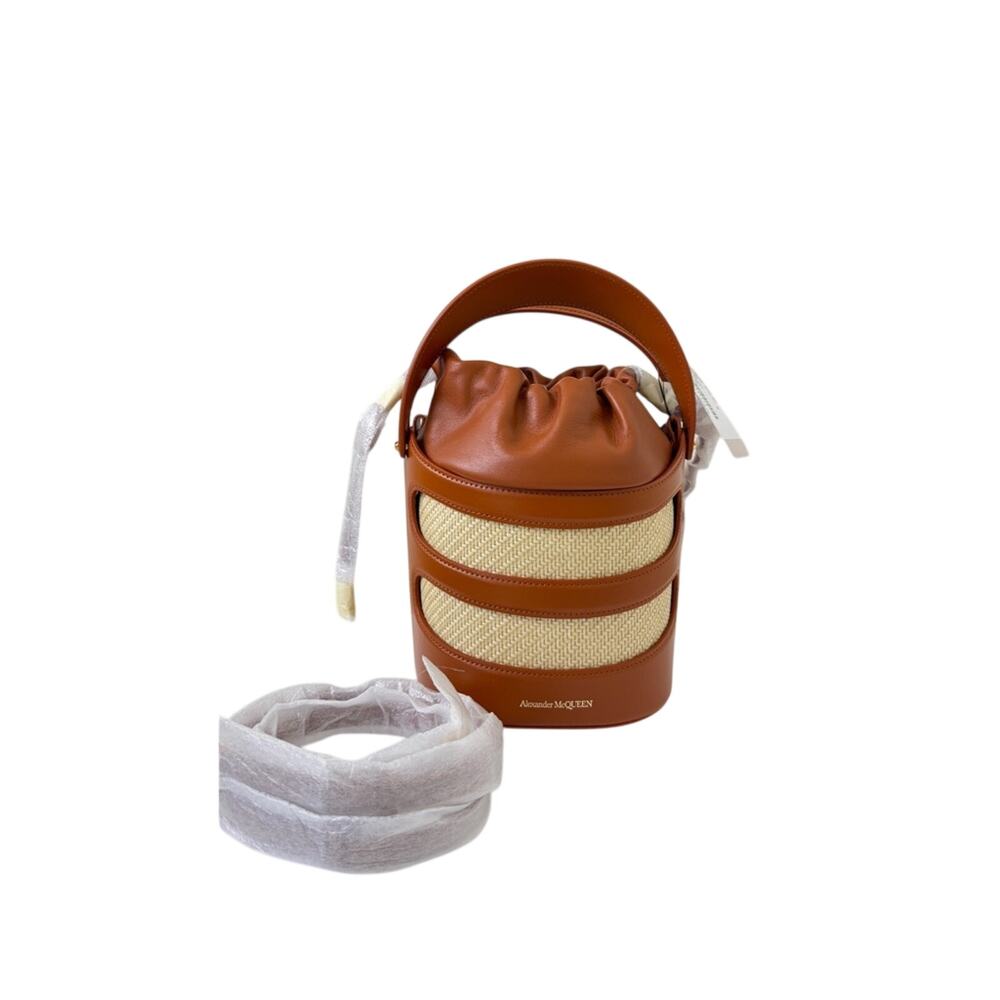 Alexander McQueen Women's The Rise Bucket in Tan/natural - Picture 3 of 8